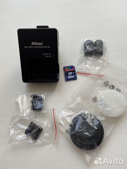 Зеркальный фотоаппарат Nikon d3100