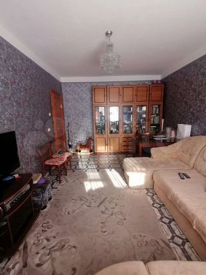 3-к. квартира, 83 м², 5/5 эт.