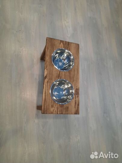 Подставка для мисок