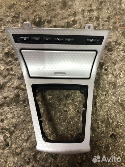 Накладка консоли BMW X3 Е83