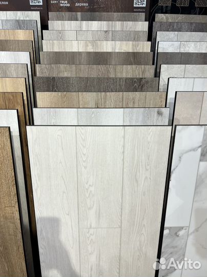 Кварцвиниловая плитка клеевая