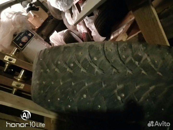 Nokian Tyres Hakkapeliitta 4 185/65 R15