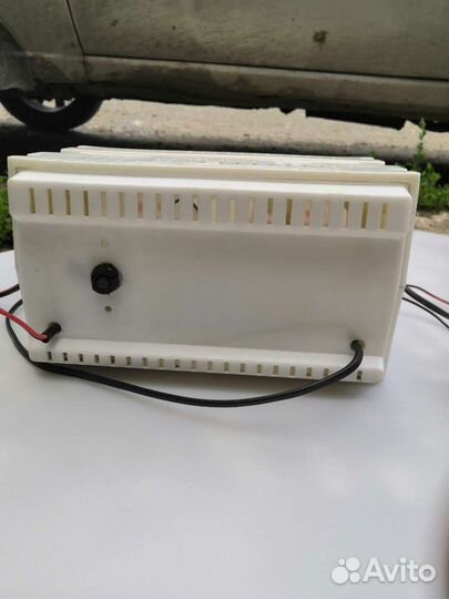 Зарядное устройство