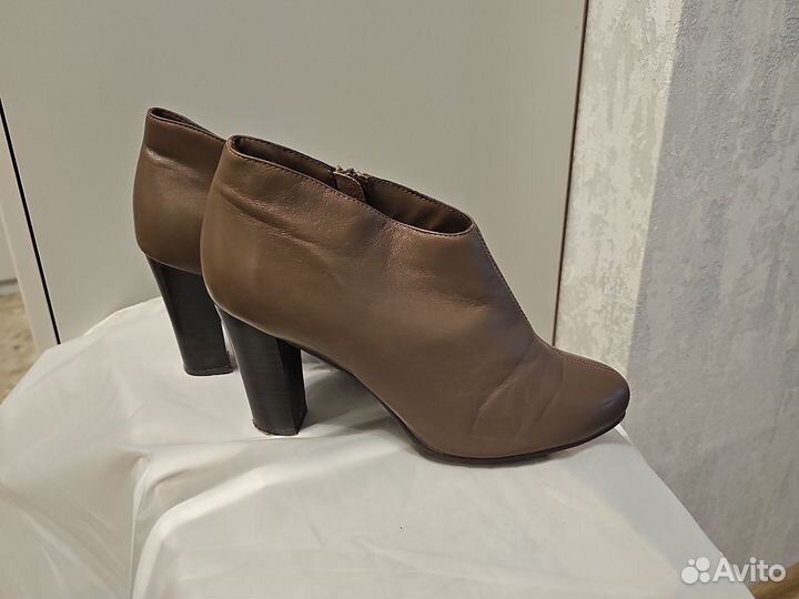 Ботильоны натуральная кожа 39 размер