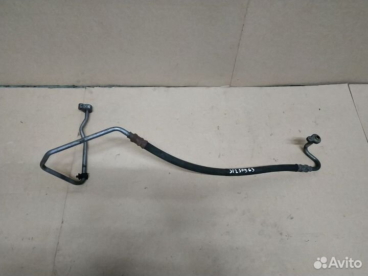 Вольво XC90 2003-2014 трубка кондиционера B8444S