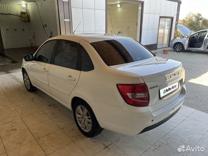 LADA Granta 1.6 МТ, 2021, 129 000 км