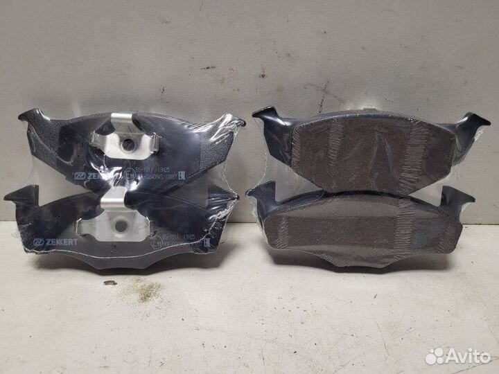 Колодки дисковые передние Skoda Fabia 1999 - 2007