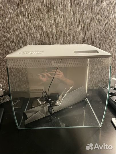 Аквариумы и оборудование