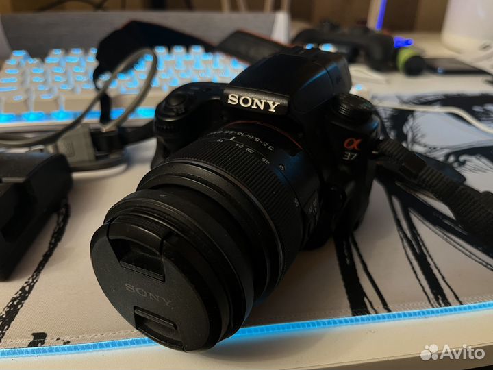 Sony alpha SLt a37