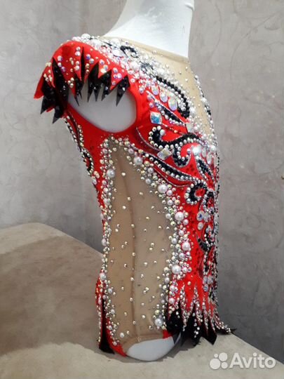 Купальник для художественной гимнастики