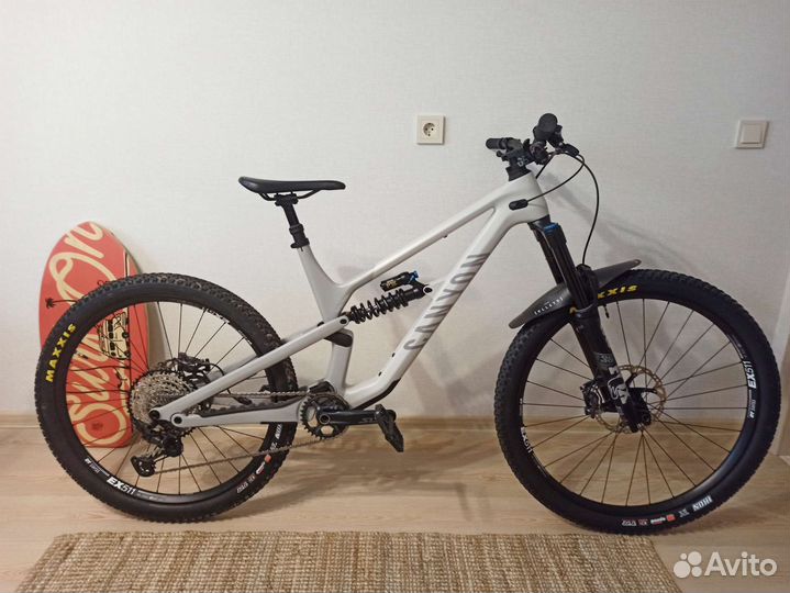 Canyon Spectral Mullet CF8