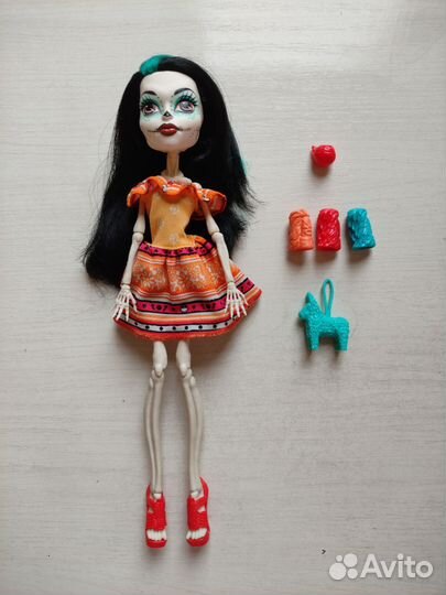 Кукла Монстер Хай скелита skelita