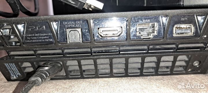 Sony playstation 4 бу вместе с играми