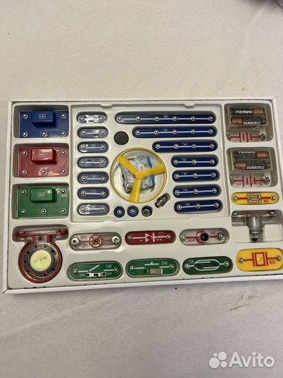 Электронный конструктор знаток 180 схем