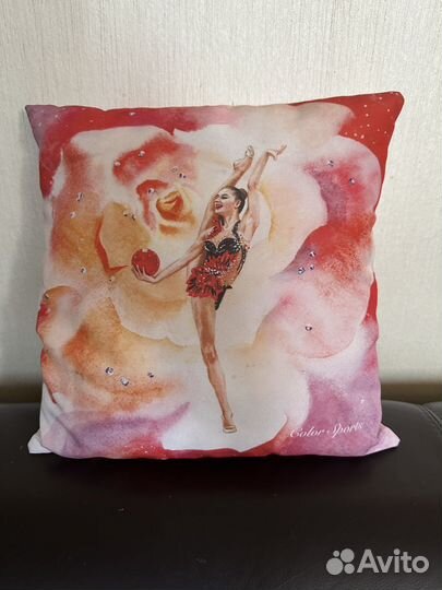 Подушка Саша Солдатова гимнастки Color sports