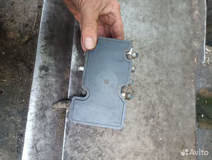 Блок ABS Renault Sandero 2 2265106518