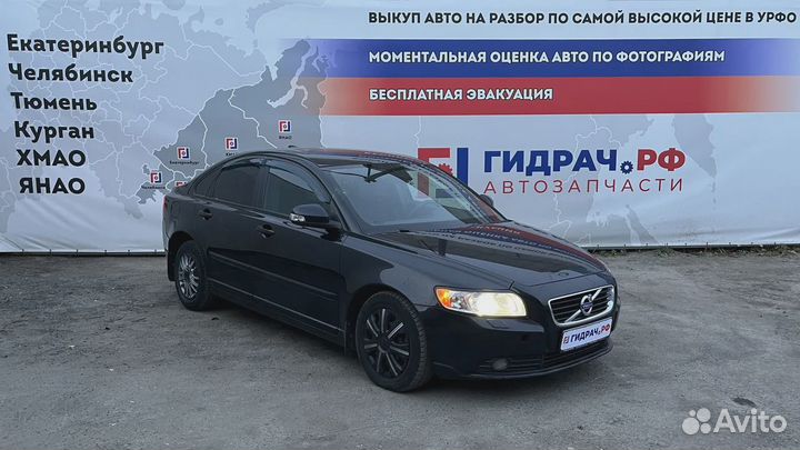 Проводка двигателя Volvo S40