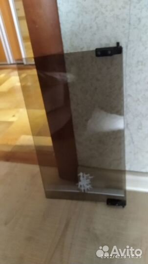 Два стекла под тв тумбу