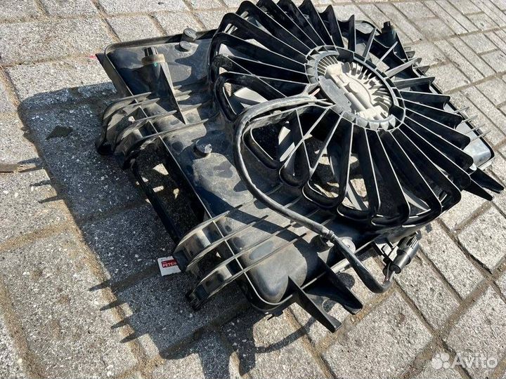 Диффузор радиатора Tesla Model X