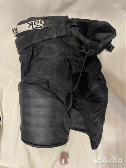 Хоккейные шорты+ гамаши в подарок