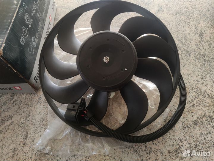 Вентилятор радиатора audi A3 skoda octavia