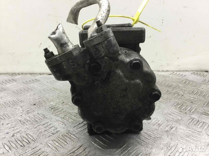 Компрессор кондиционера Peugeot 206 8HX