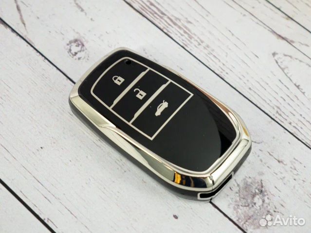 Чехол для ключа Toyota 2017-2023 с кнопкой багаж