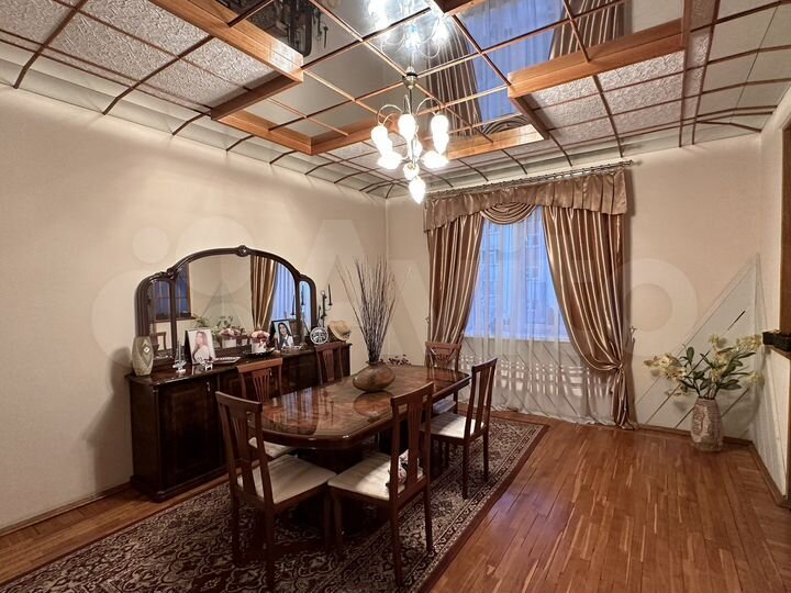 4-к. квартира, 134,3 м², 3/4 эт.