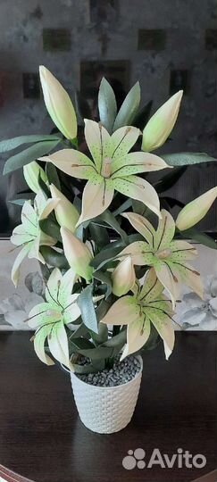 Лилия торшер. Ночник