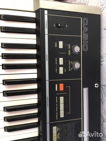 Синтезатор Casio Casiotone 1000P