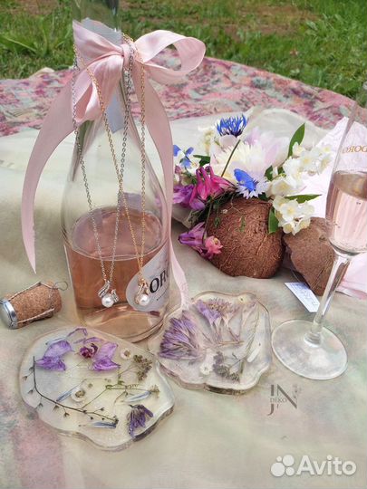 Подставки-осколки с орхидеями из эпоксидной смолы