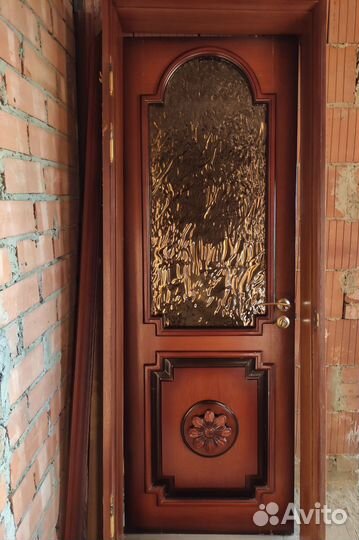 Дверь межкомнатная массив 700