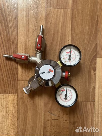 Редуктор CO2 Micro Matic, 2 выхода