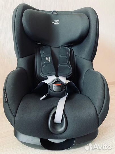 Детское автокресло britax romer trifix 2 i size