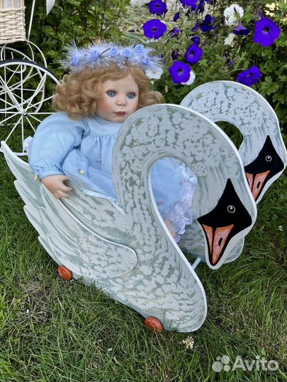 Коллекционная кукла