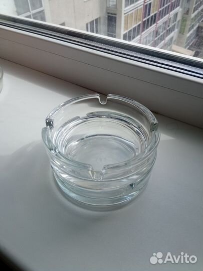 Пепельница стеклянная