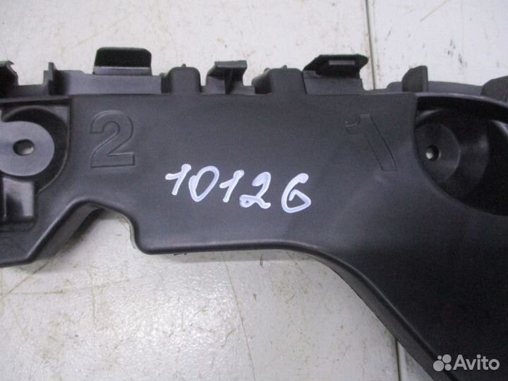 Кронштейн заднего бампера правый Renault Duster 1 HS