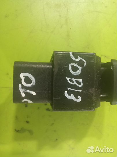 Кнопка стеклоподъёмника для Kia Sorento 2002-2009