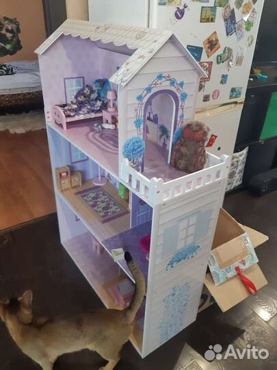 Домик кукольный