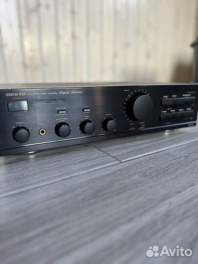 Усилитель onkyo A-812XG japan Интегральный