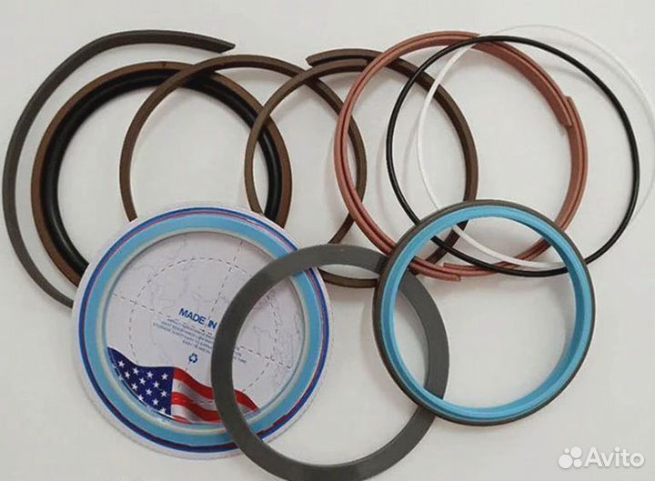 Ремкомплект гидроцилиндра рукояти Hitachi/zx70