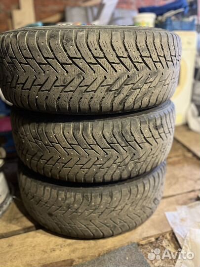 Nokian Tyres Hakkapeliitta 8 SUV 235/60 R18 108