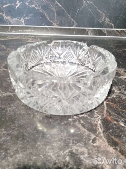 Ваза для цветов хрустальная