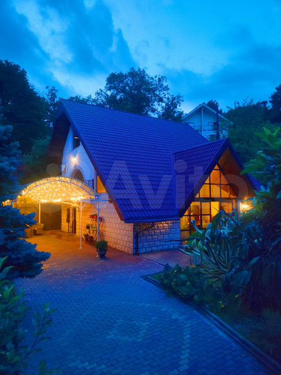 Дом 232 м² на участке 6 сот.