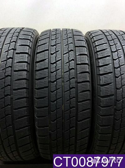 Goodyear UltraGrip Ice Navi Zea 215/60 R16 96T
