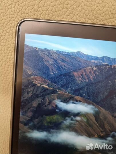 Apple MacBook Pro 13,3 Space Grey