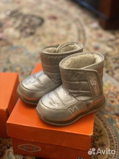 Сапоги для девочки