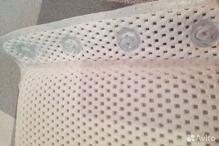 Подушка для ванной