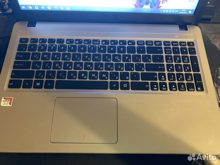 Ноутбук Asus R540B