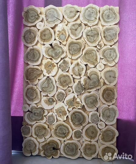 Панно из можжевельника